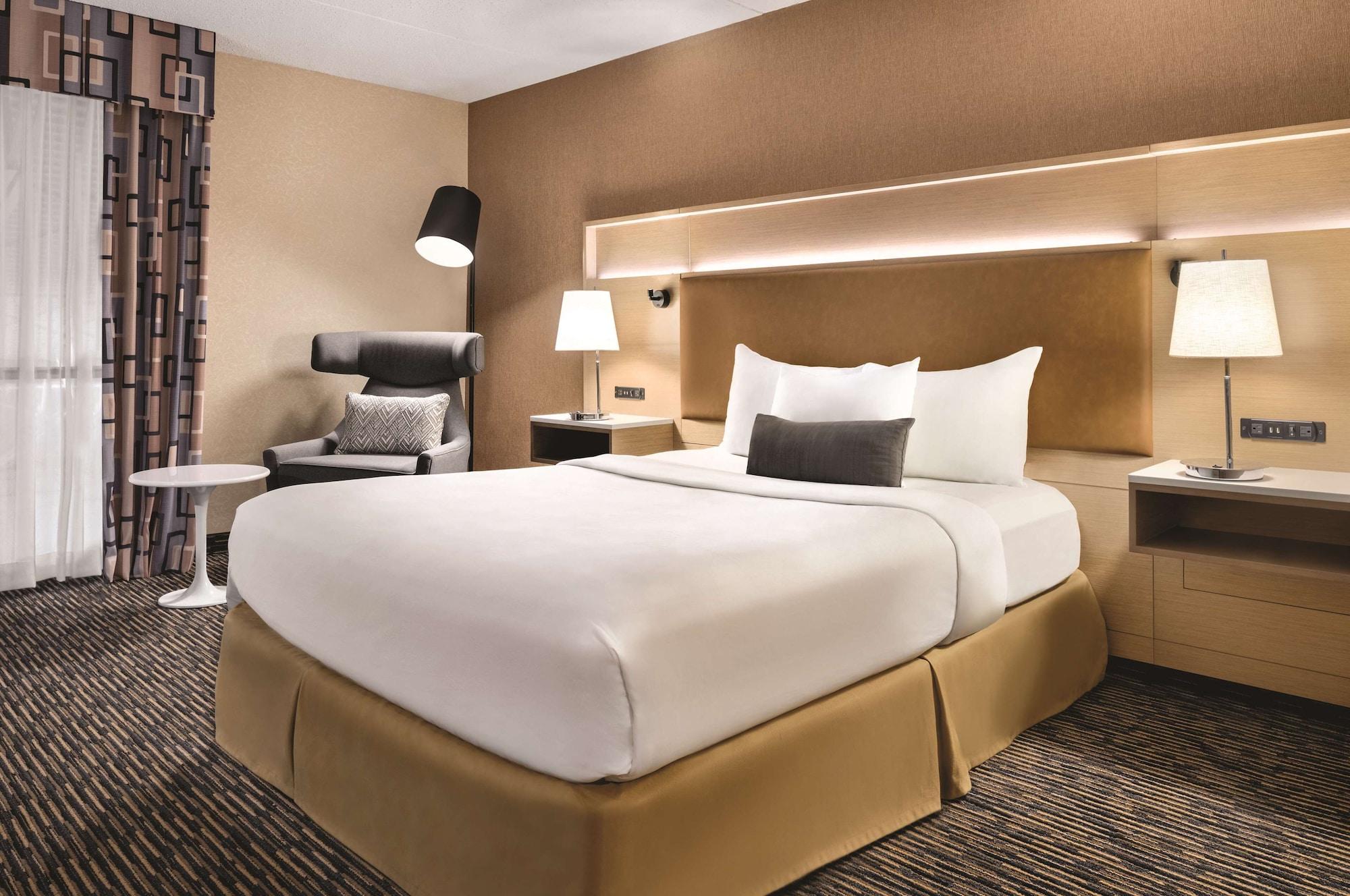 Hotel Wyndham Garden Conference Center Champaign - Urbana Zewnętrze zdjęcie